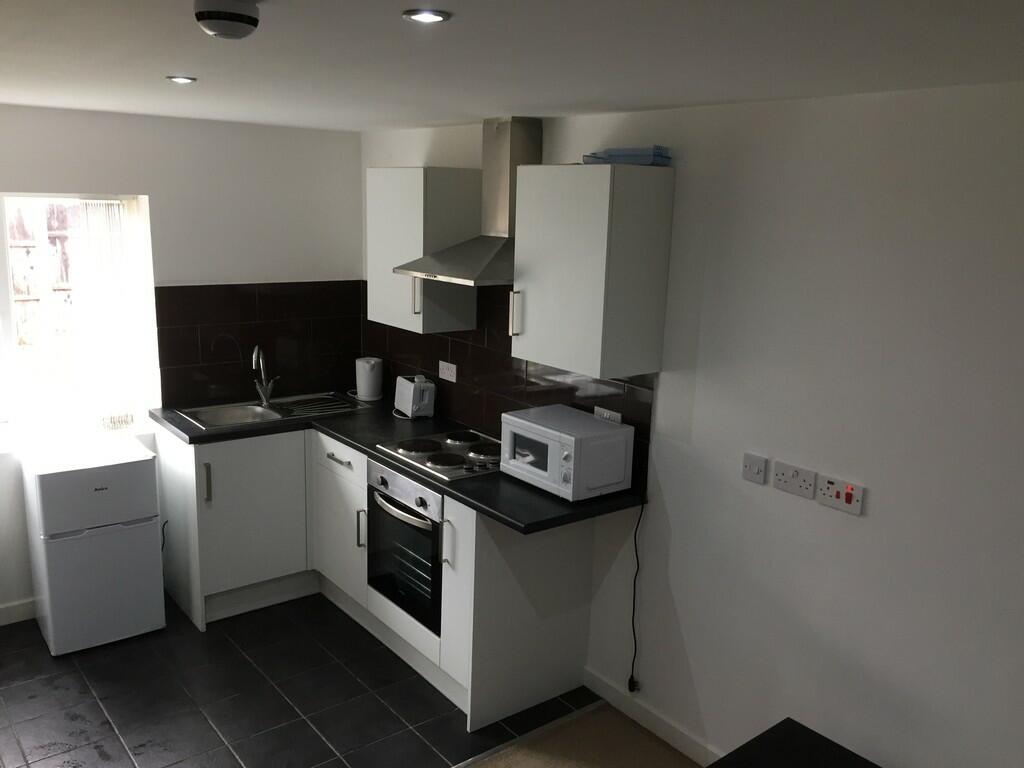 Additional image 13 of Walsgrave Road Studio 8