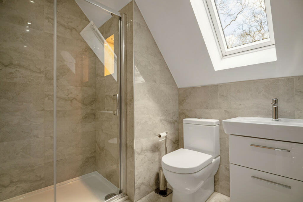 Additional image 19 of Hall Lane Harbury, Warwickshire, CV33 9HG