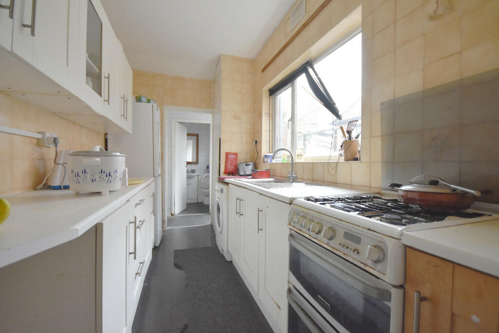 Additional image 2 of Blythe Road, Hillfields, Coventry