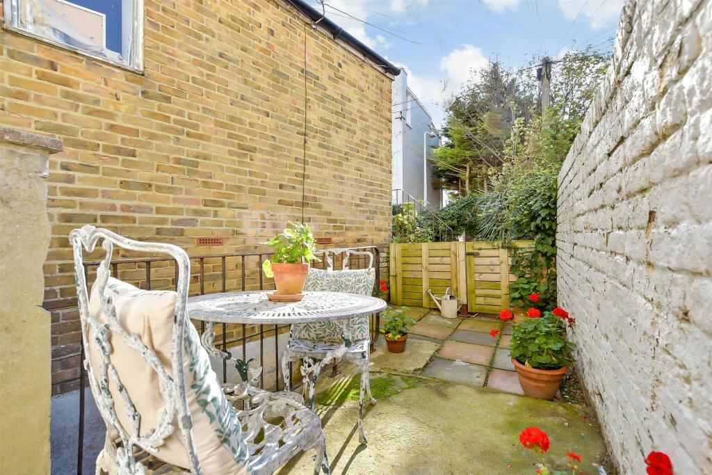 Additional image 4 of Fort Crescent, Margate, Kent