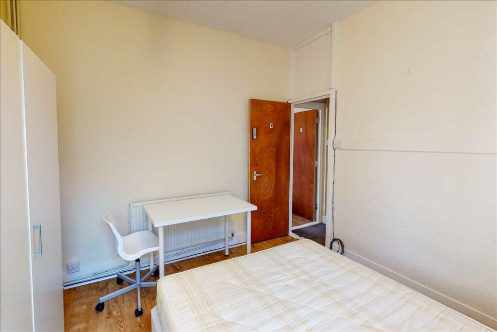 Additional image 7 of St Thomas Hill, Canterbury