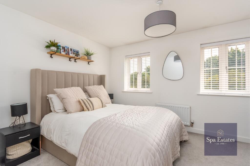 Additional image 8 of Roseacre Gardens, Warwick, CV34