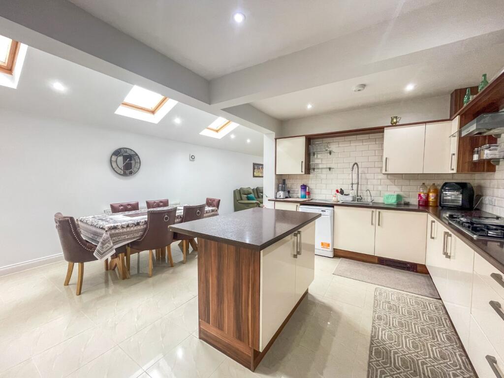 Additional image 13 of St. James's Road, Gravesend, Kent, DA11