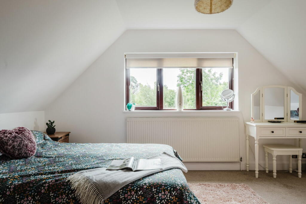 Additional image 17 of Wrotham Road, Meopham, Gravesend, DA13 0QG