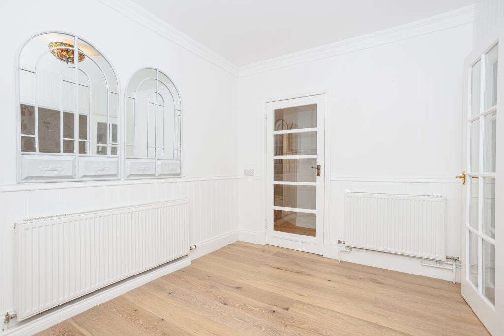 Additional image 10 of Castle Street, Dumfries, DG1