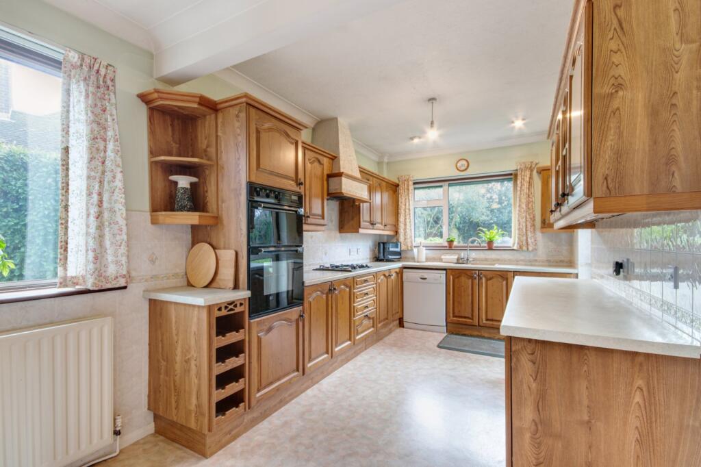 Additional image 2 of Norwood Lane, Meopham, Gravesend, Kent, DA13