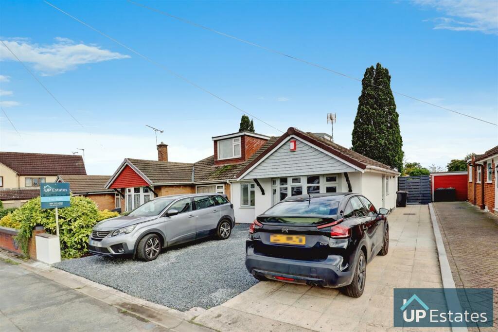 Additional image 16 of READY TO MOVE IN, EXTENDED BUNGALOW - Goodyers End Lane
