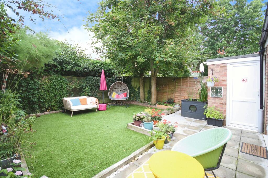 Additional image 12 of Brese Avenue, Warwick, Warwickshire, CV34