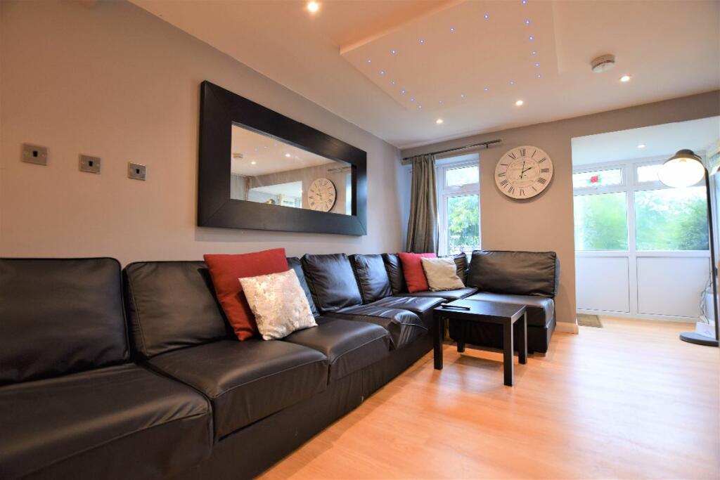Additional image 4 of 7 Bed Student Home - 91 Tenterden Drive