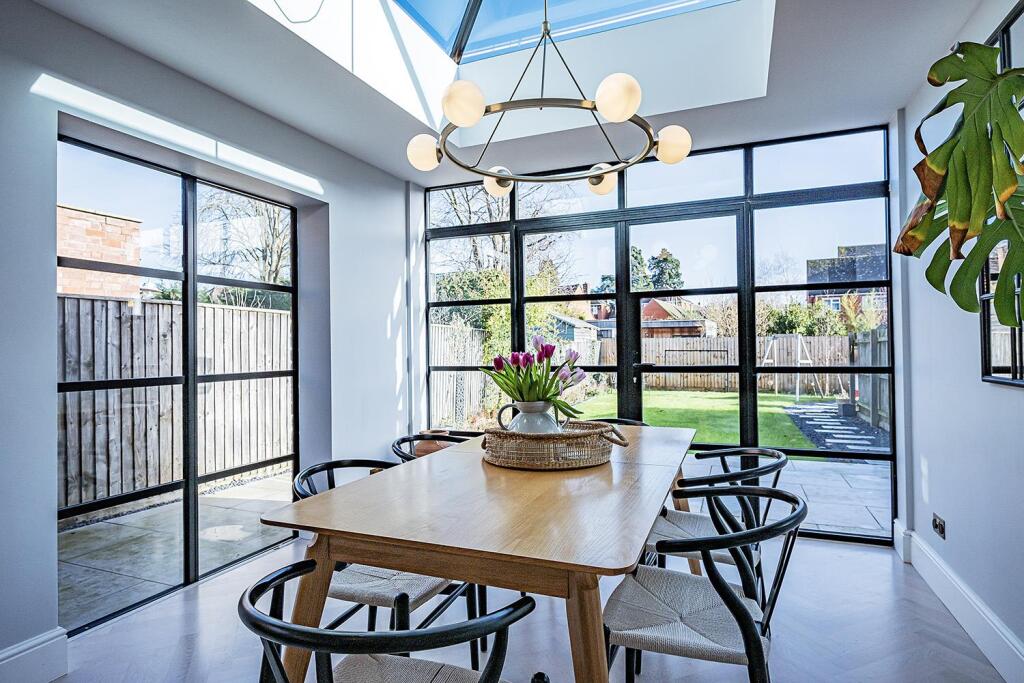 Additional image 8 of Percy Street, Stratford-Upon-Avon