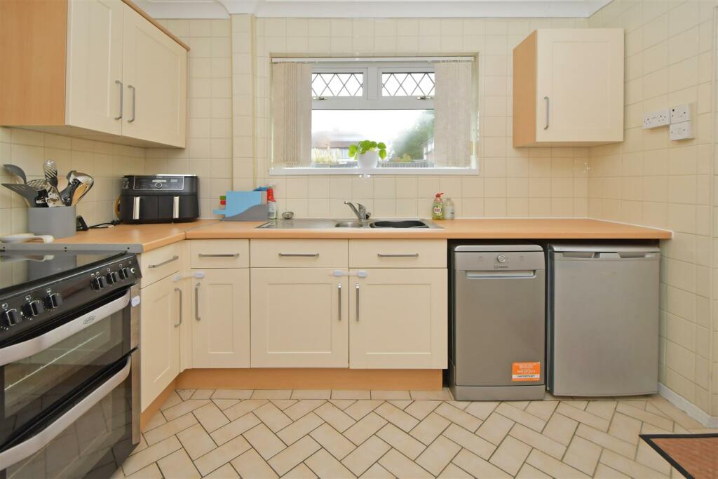 Additional image 5 of Capenhurst Avenue, Crewe
