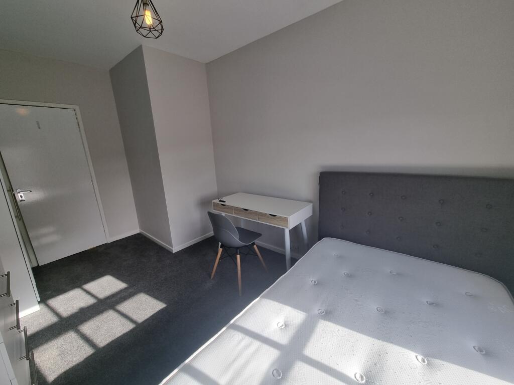 Additional image 4 of Flat 4, 35 Clemens Street, Leamington Spa