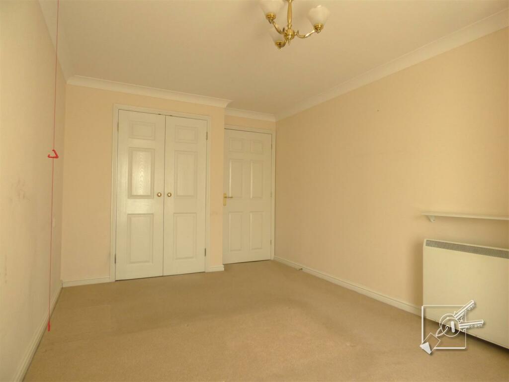 Additional image 21 of Glen View, Gravesend