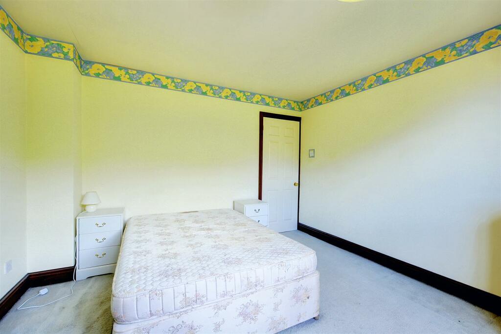 Additional image 17 of High Lane Central, West Hallam