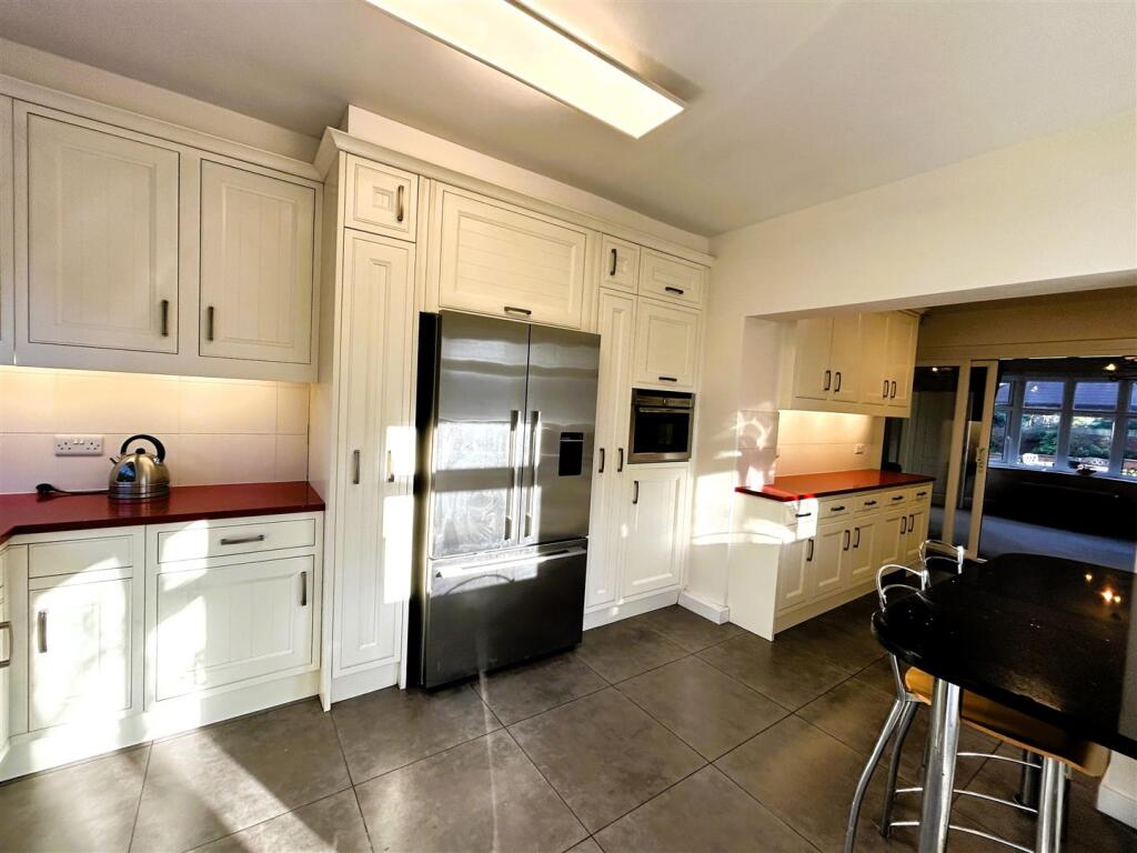 Additional image 9 of Laceyfields Road, Heanor