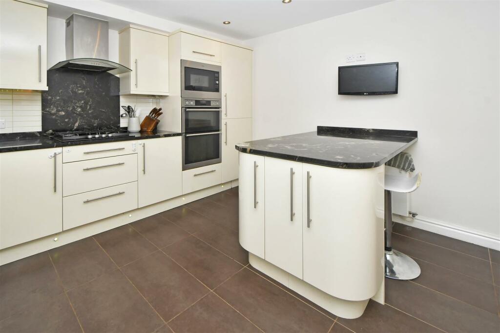 Additional image 19 of Four Bedroom Detached with Fantastic Views