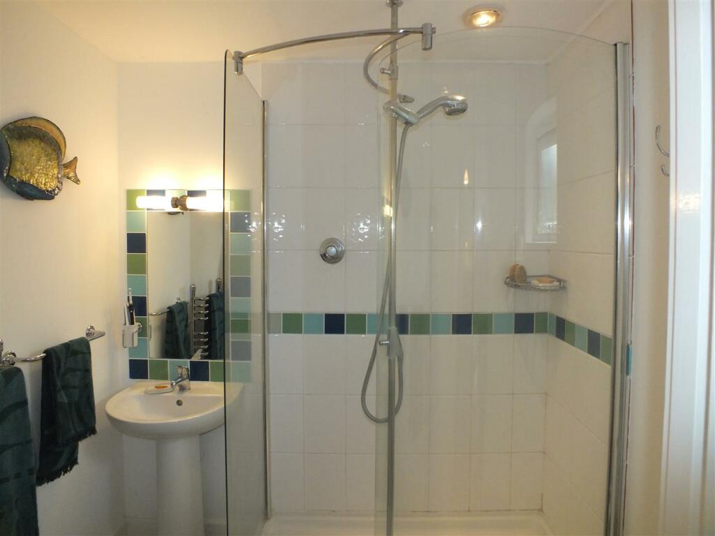 Additional image 19 of Cornwallis Avenue, Folkestone