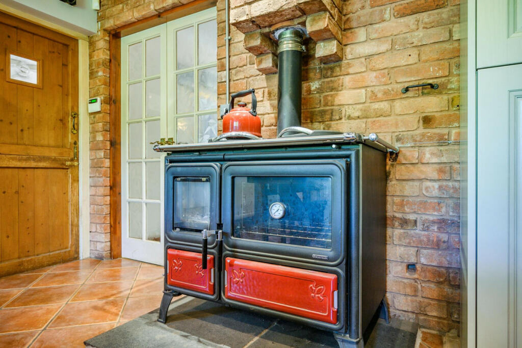 Additional image 19 of Mancetter, Atherstone, CV9 2RL