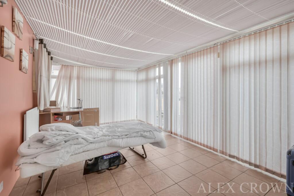 Additional image 13 of Maylands Drive, Sidcup