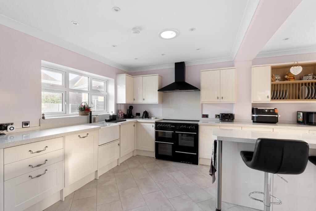 Additional image 3 of Marling Way, Riverview Park, Gravesend, Kent, DA12 4DN