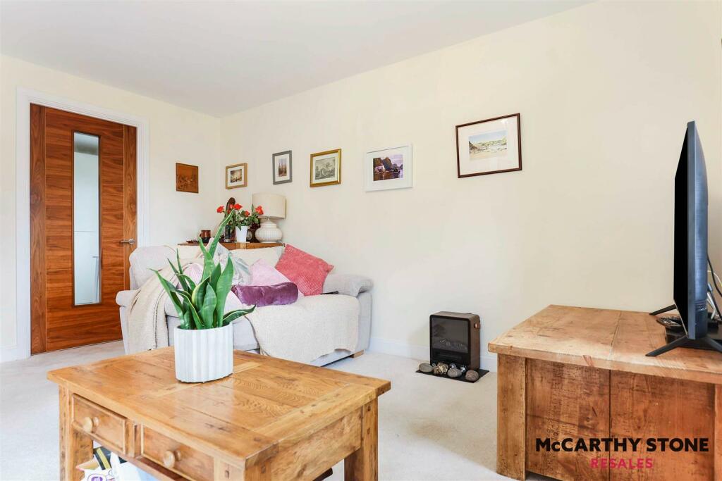 Additional image 15 of Orchard Gate, Banbury Road, Stratford-Upon-Avon, CV37 7HT