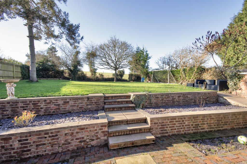 Additional image 20 of Beesfield Lane, Farningham, Kent, DA4