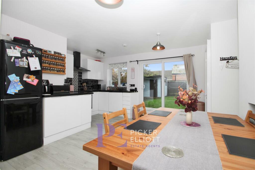 Additional image 5 of Pine Close, Stoke Golding