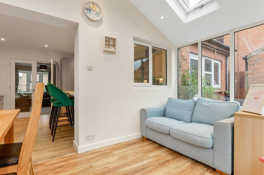 Additional image 4 of Turton Way, Kenilworth