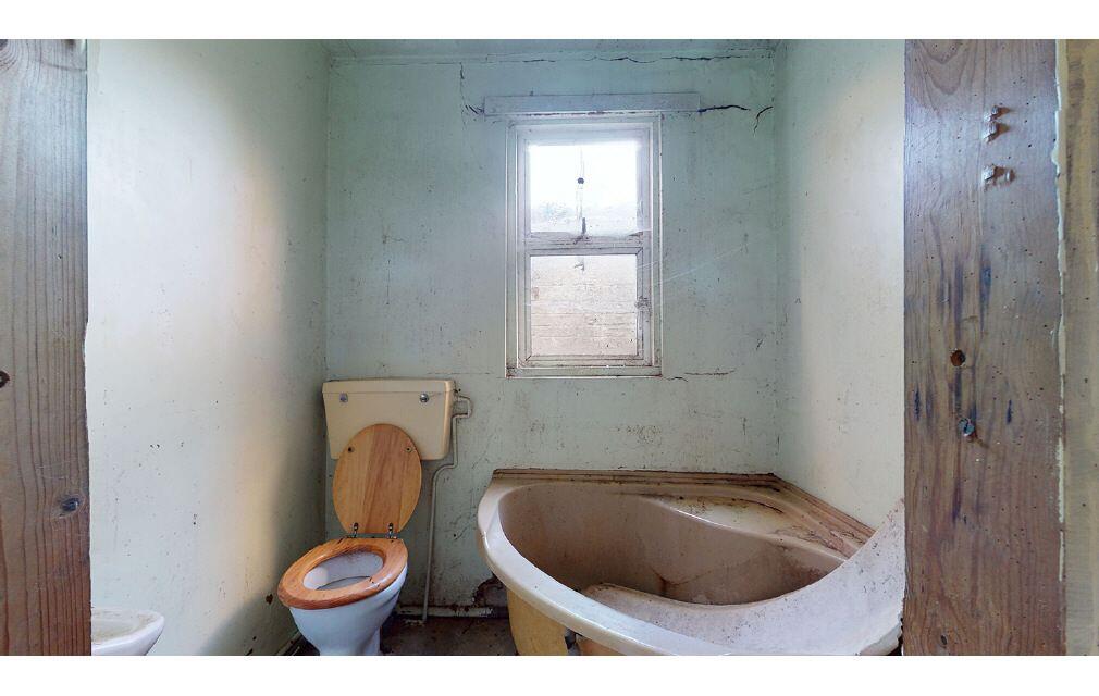 Additional image 7 of 17 Elliott Street, Gravesend, DA12 2JP