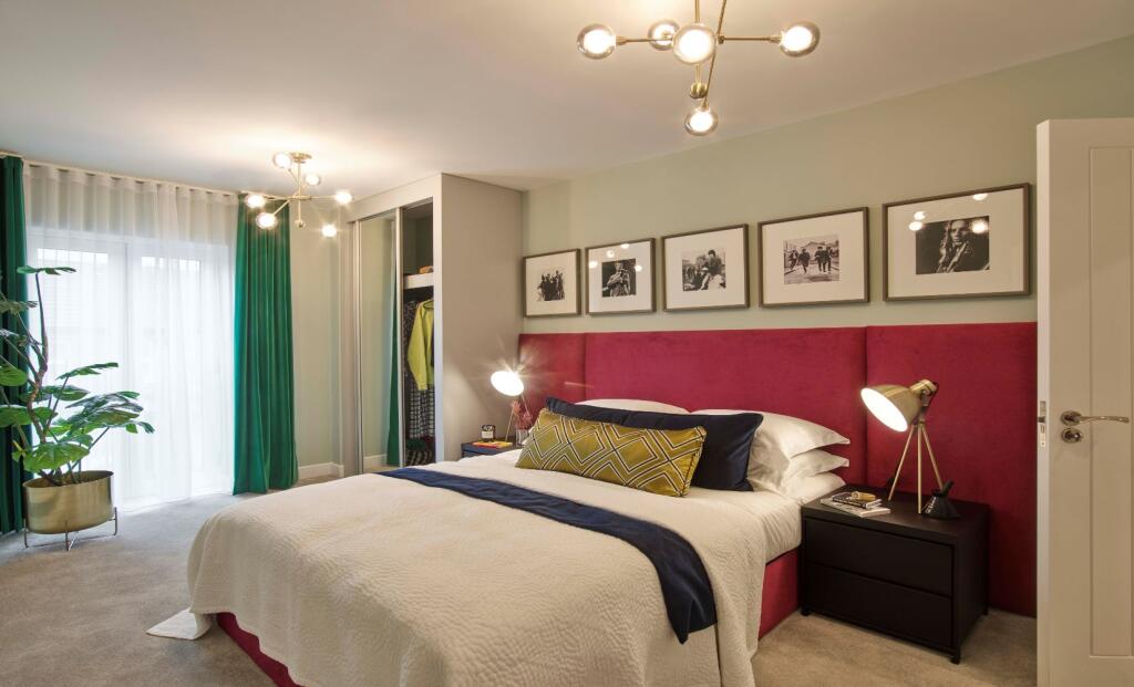 Additional image 4 of Whiting Avenue, Greenhithe, Kent, 
DA9 9YW.