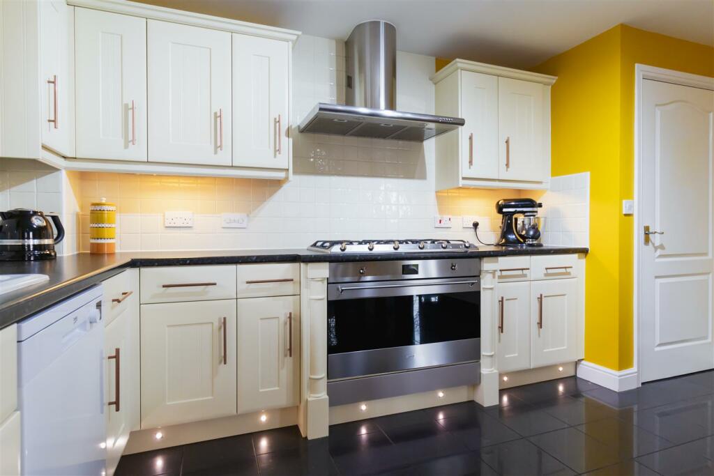 Additional image 18 of Long Hassocks, Rugby