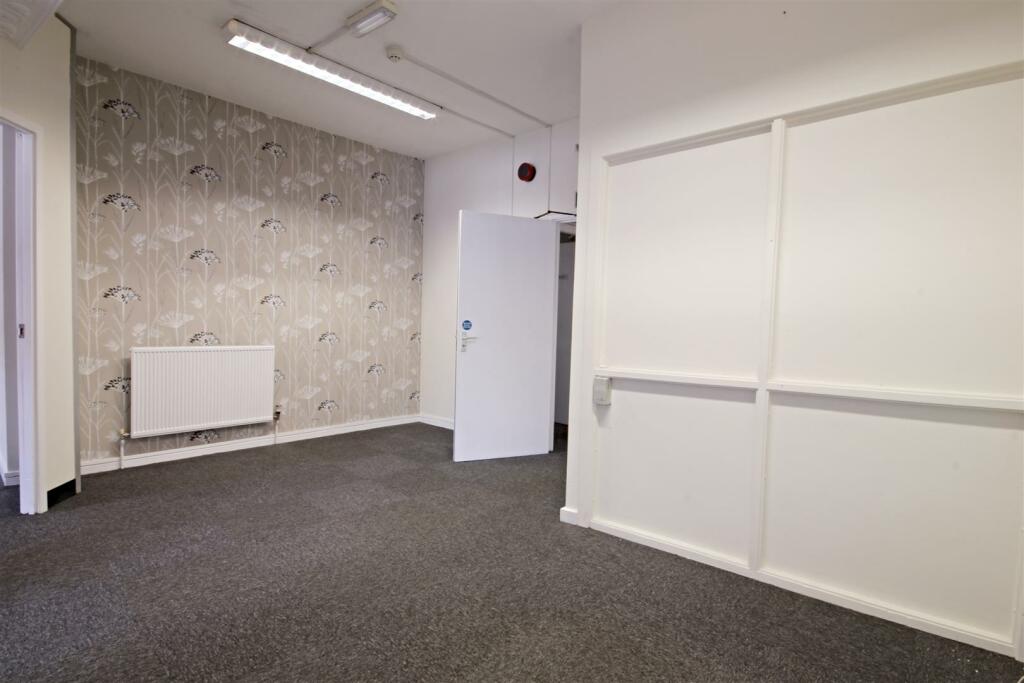 Additional image 8 of Wood Street, Stratford-upon-Avon