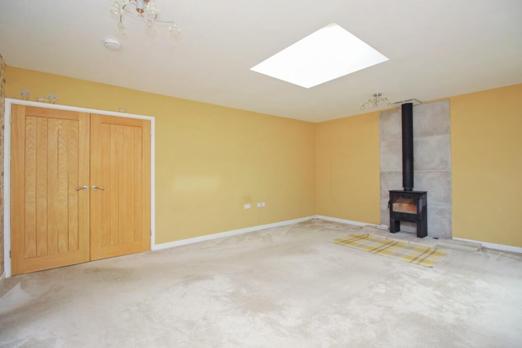 Additional image 6 of Sandwich Road, Ash