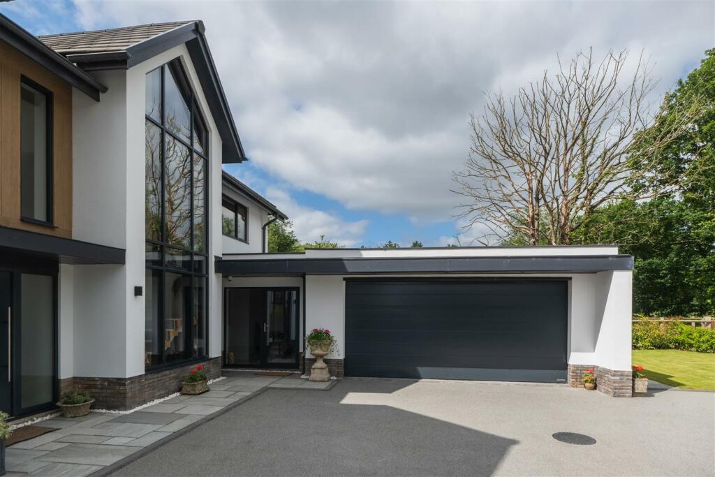 Additional image 83 of An outstanding and individually designed detached family home in Hartford