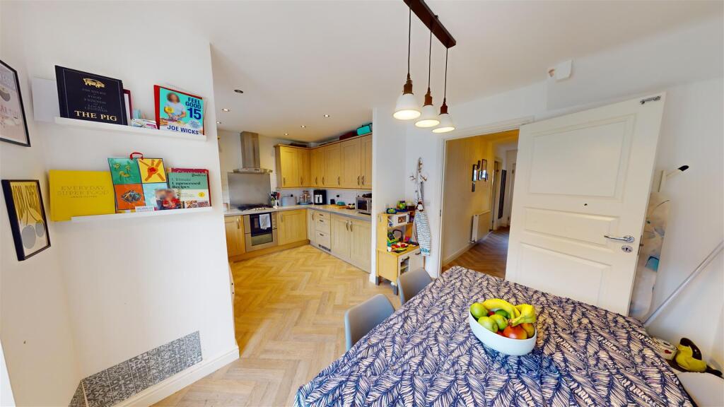 Additional image 8 of Arundel Way, Cawston, Rugby
