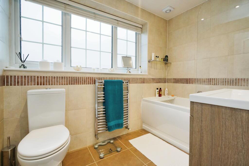 Additional image 16 of St. Michaels Drive, Appleby Magna, Swadlincote, Leicestershire, DE12