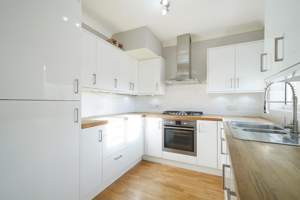 Additional image 6 of Park Mead, Sidcup, DA15