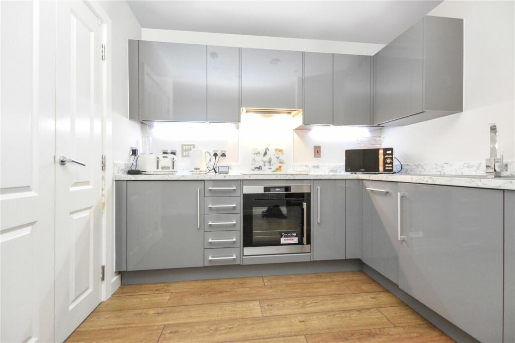 Additional image 15 of Regal Walk, Bexleyheath, DA6