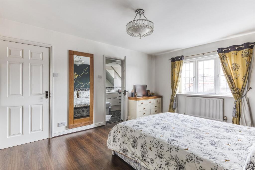 Additional image 16 of Groombridge Crescent, Heatherton Village