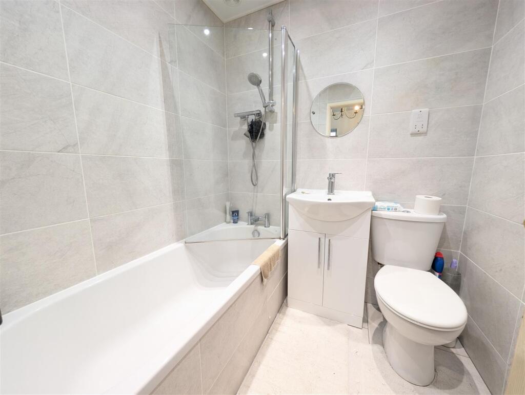 Additional image 9 of Martins Drive, Atherstone, CV9