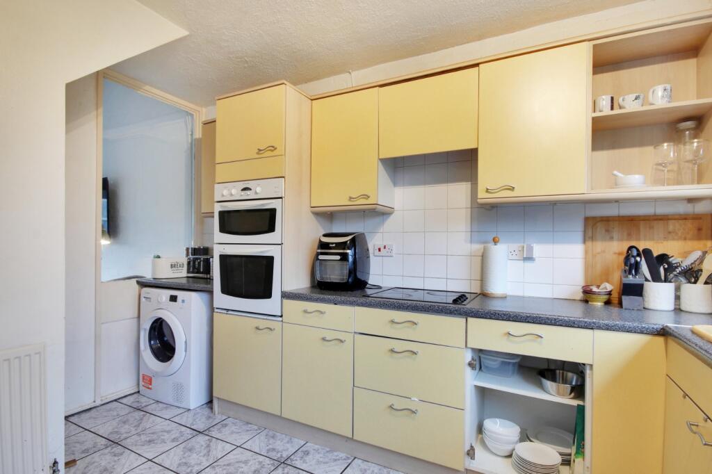 Additional image 4 of Punch Croft, New Ash Green, Longfield, Kent, DA3