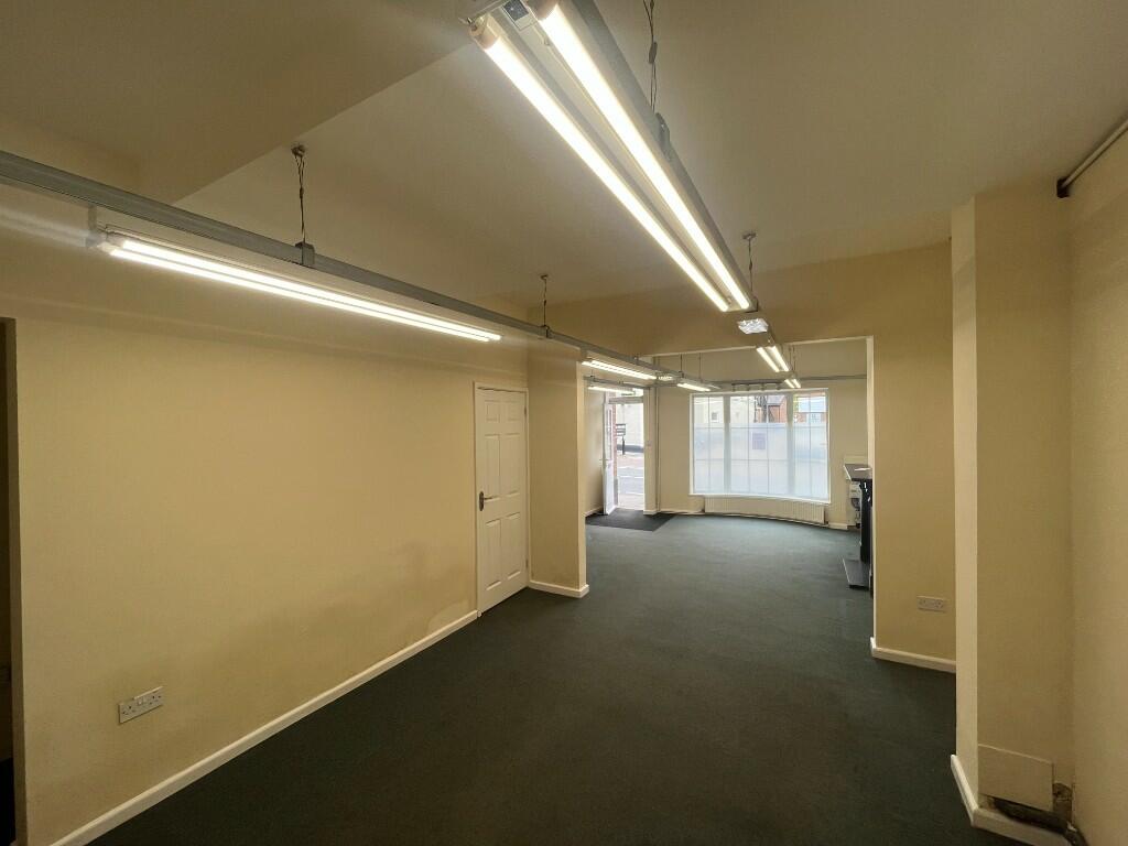 Additional image 3 of 38, London Road, CW4