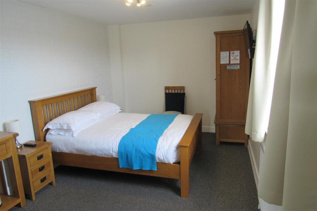 Additional image 24 of Central Parade, Herne Bay