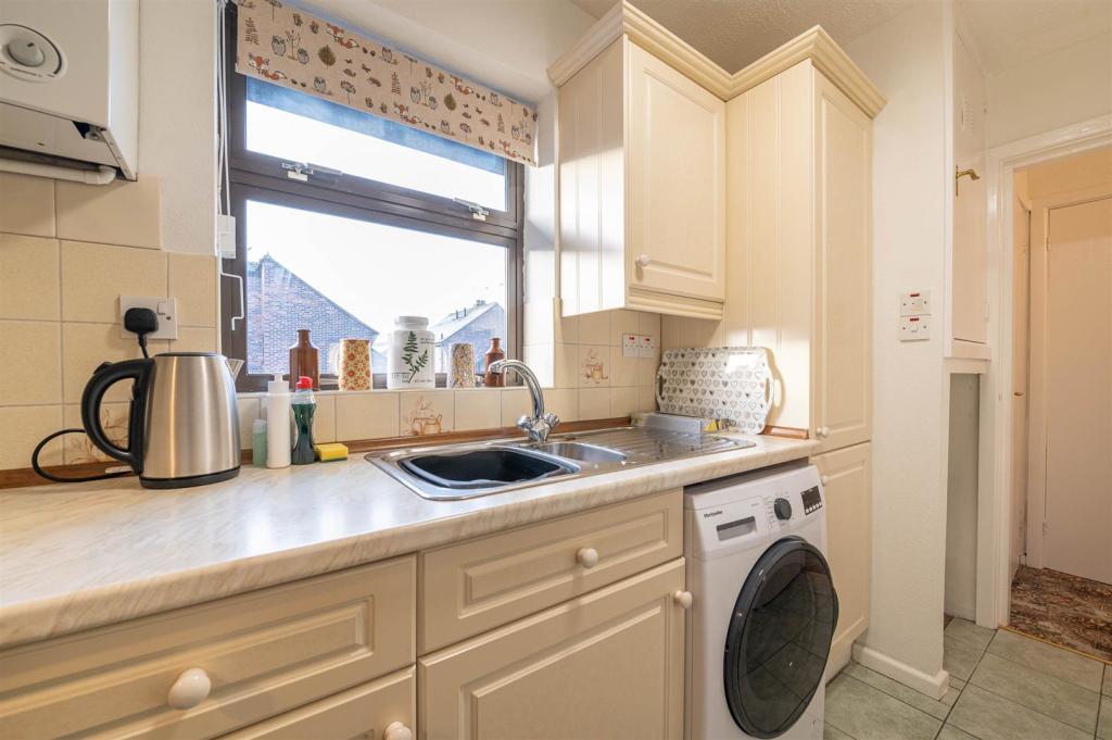 Additional image 4 of Rectory Close, Nantwich