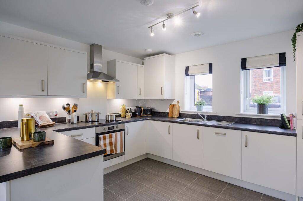 Additional image 2 of MARTHA CLOSE,
CW1 3FB