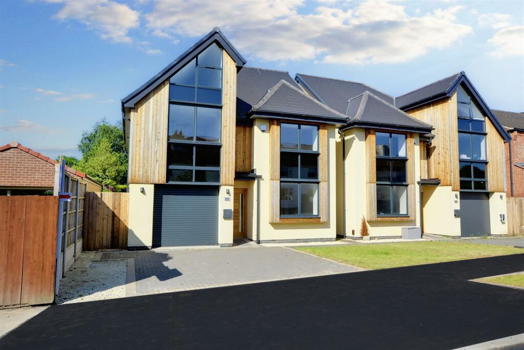 Additional image 33 of Second Avenue, Risley