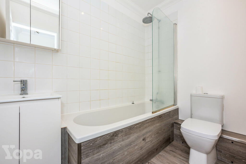 Additional image 4 of Winston Close, Greenhithe, DA9