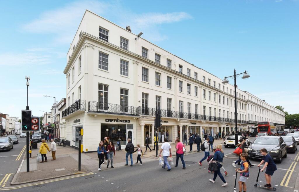 Additional image 6 of 40 The Parade, Leamington Spa, Warwickshire, CV32 4DN