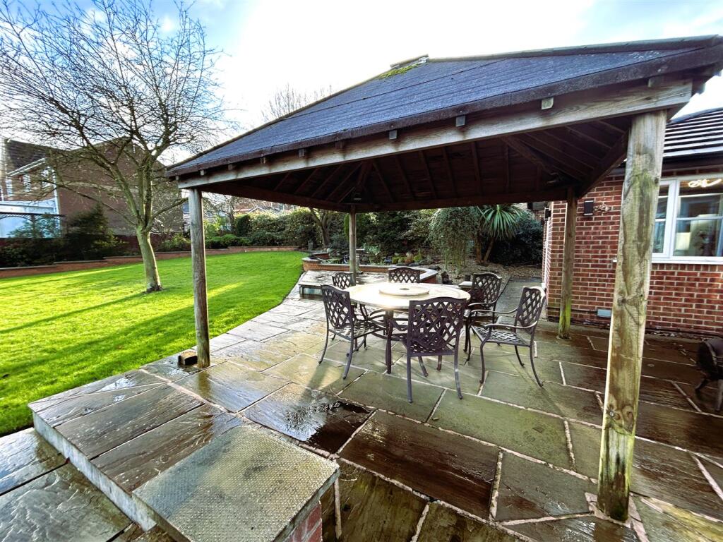 Additional image 35 of Laceyfields Road, Heanor