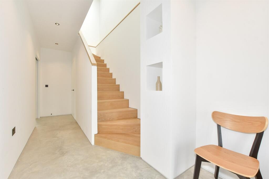 Additional image 6 of Sevue, Naildown Road, Hythe, Kent